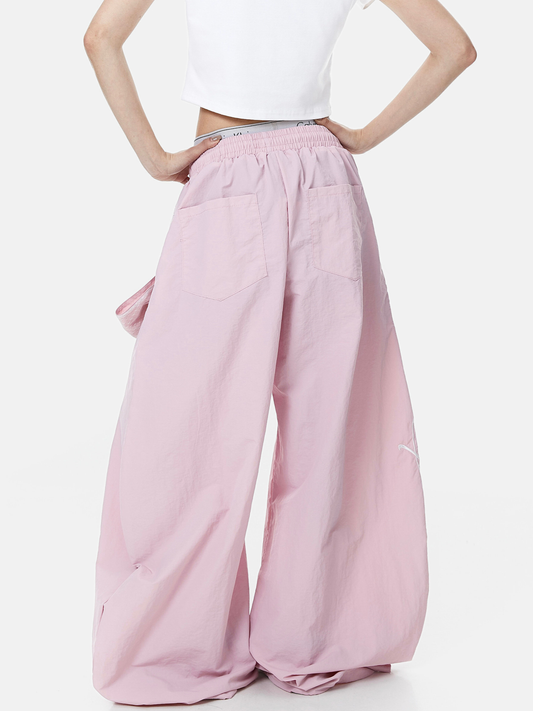 WarmSack – Damen-Fallschirmhose mit Schnürung, Lagen-Optik und geschwungenem Schnitt