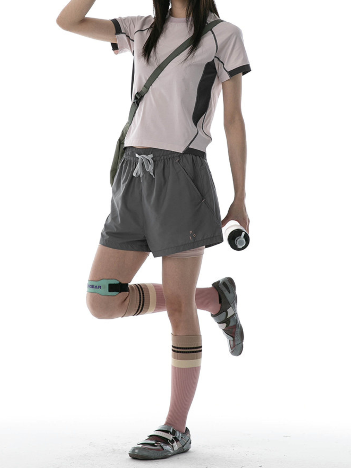 DryKit – Schnelltrocknende doppellagige Sportshorts für Damen