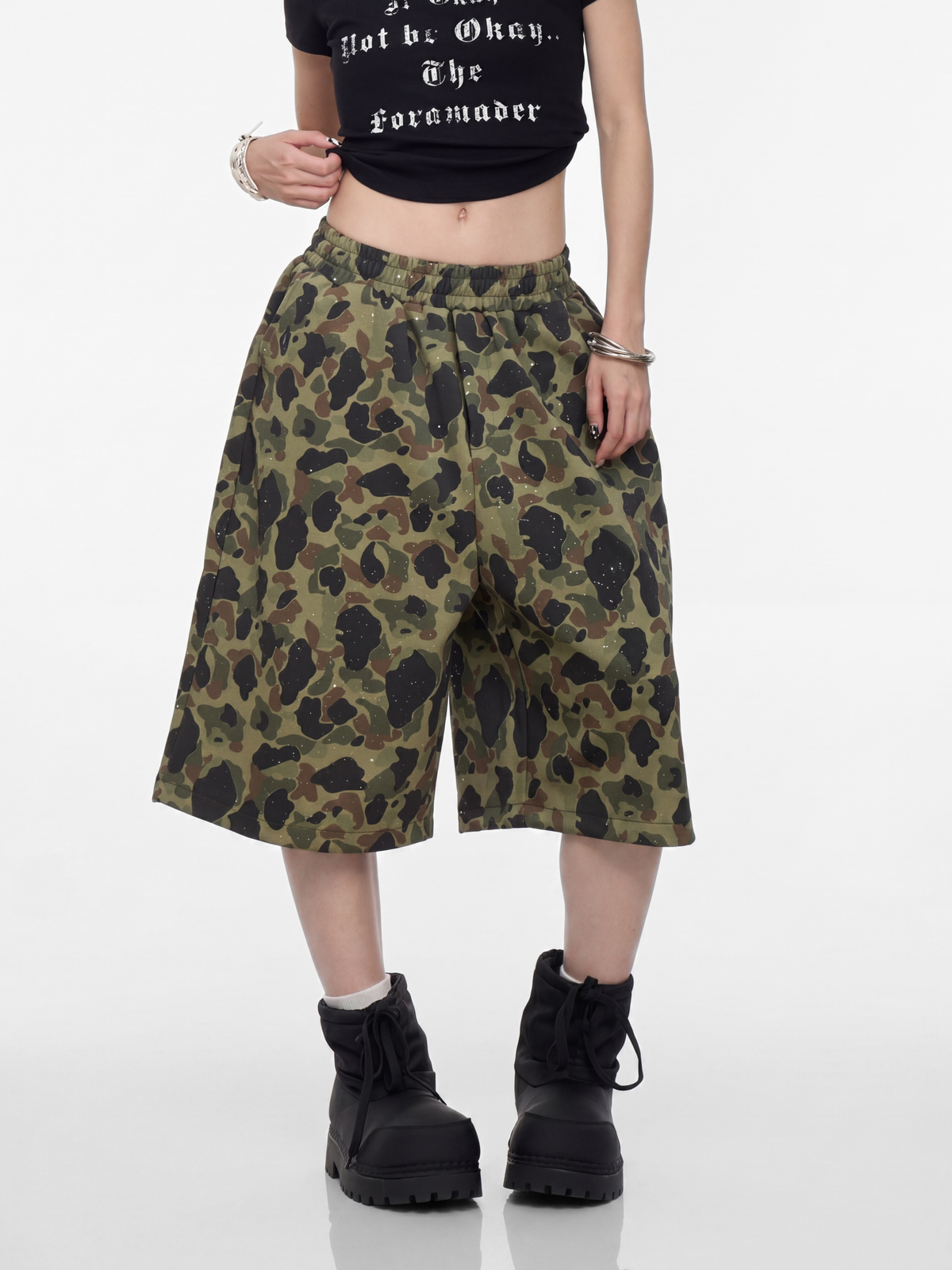 Underflow – Damen-Cargohose mit elastischem Bund, weitem Bein und verkürztem Schnitt
