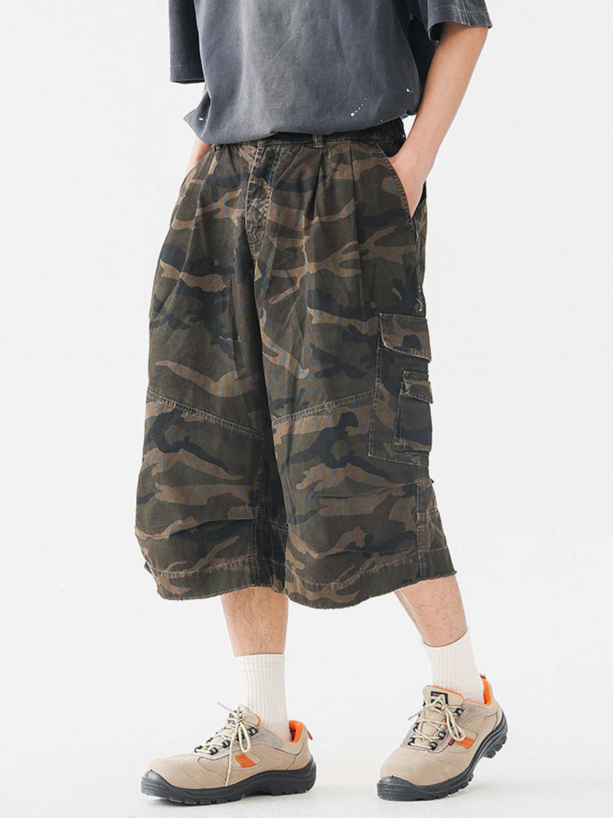 CampShell - Camouflage-Shorts mit vielen Taschen im Relaxed Fit