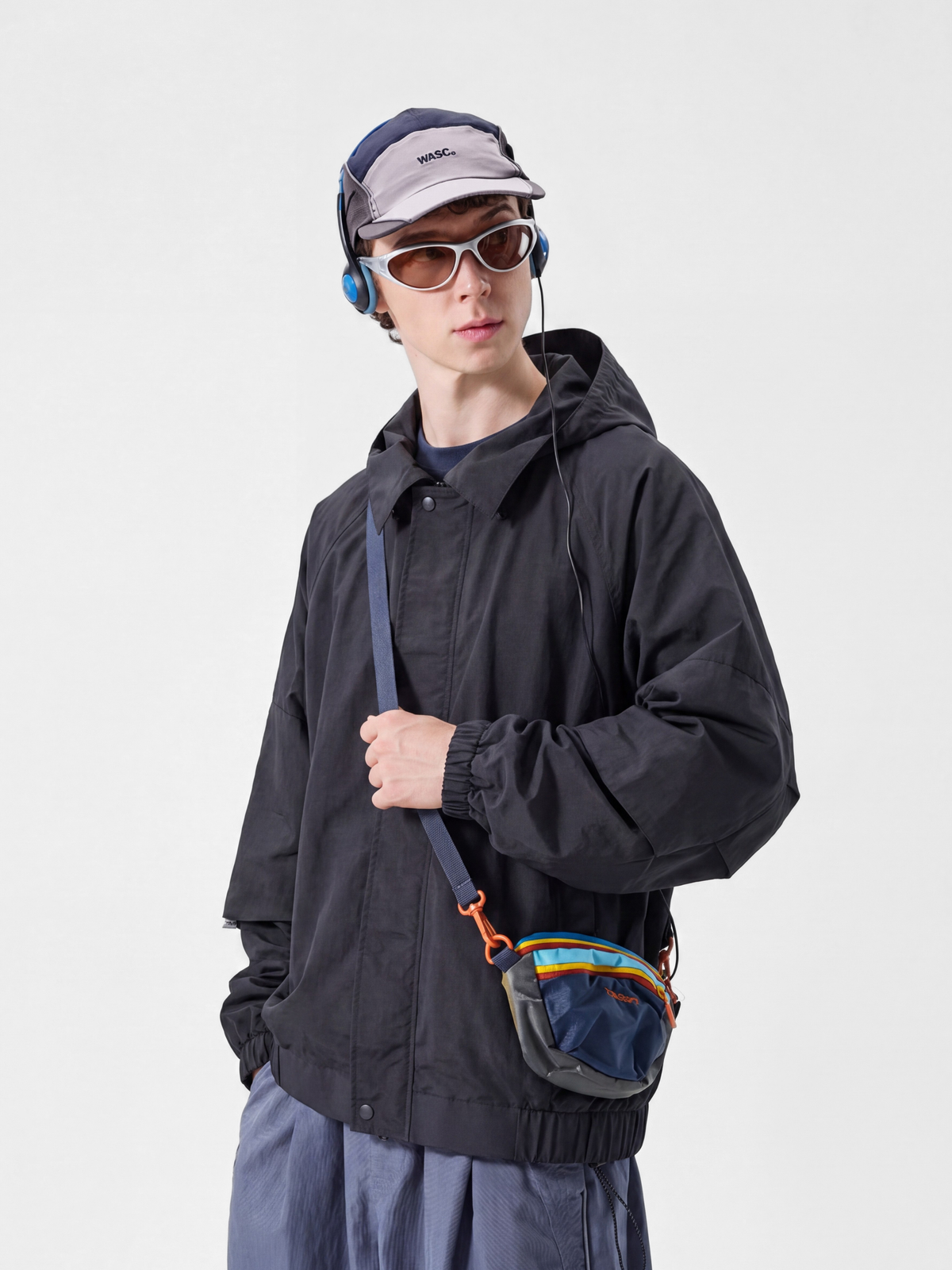 CampTarp – Wasserabweisende, winddichte Unisex-Wanderjacke