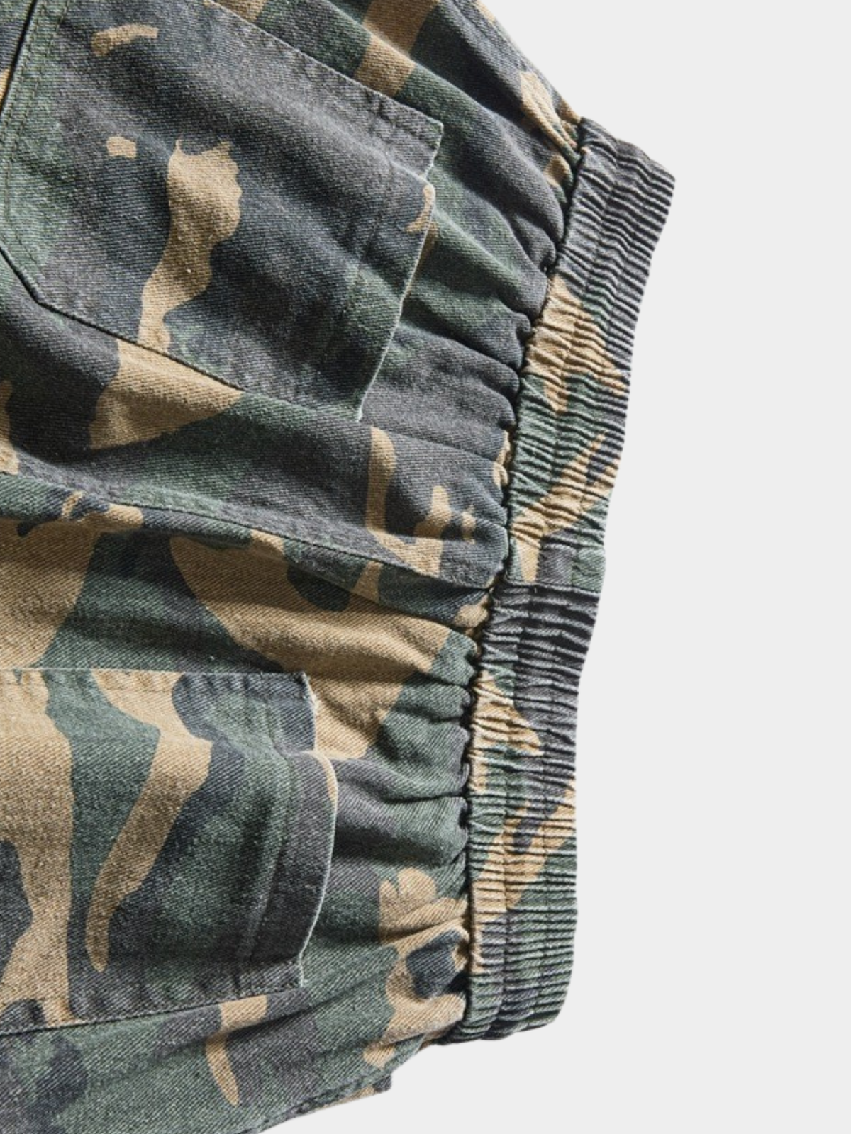 FoxCreek – Damen-Cargoshorts im gewaschenen Camouflage-Look