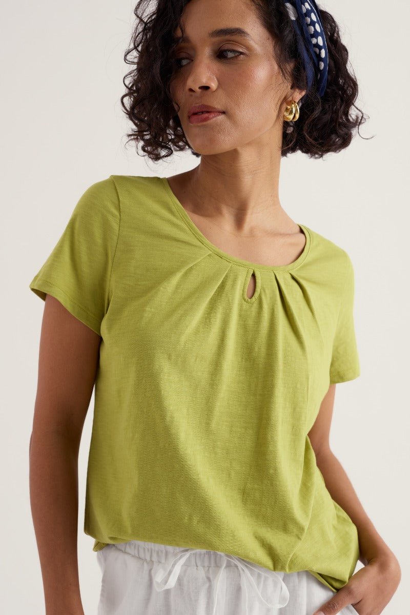 Appletree Keyhole Detail T-Shirt