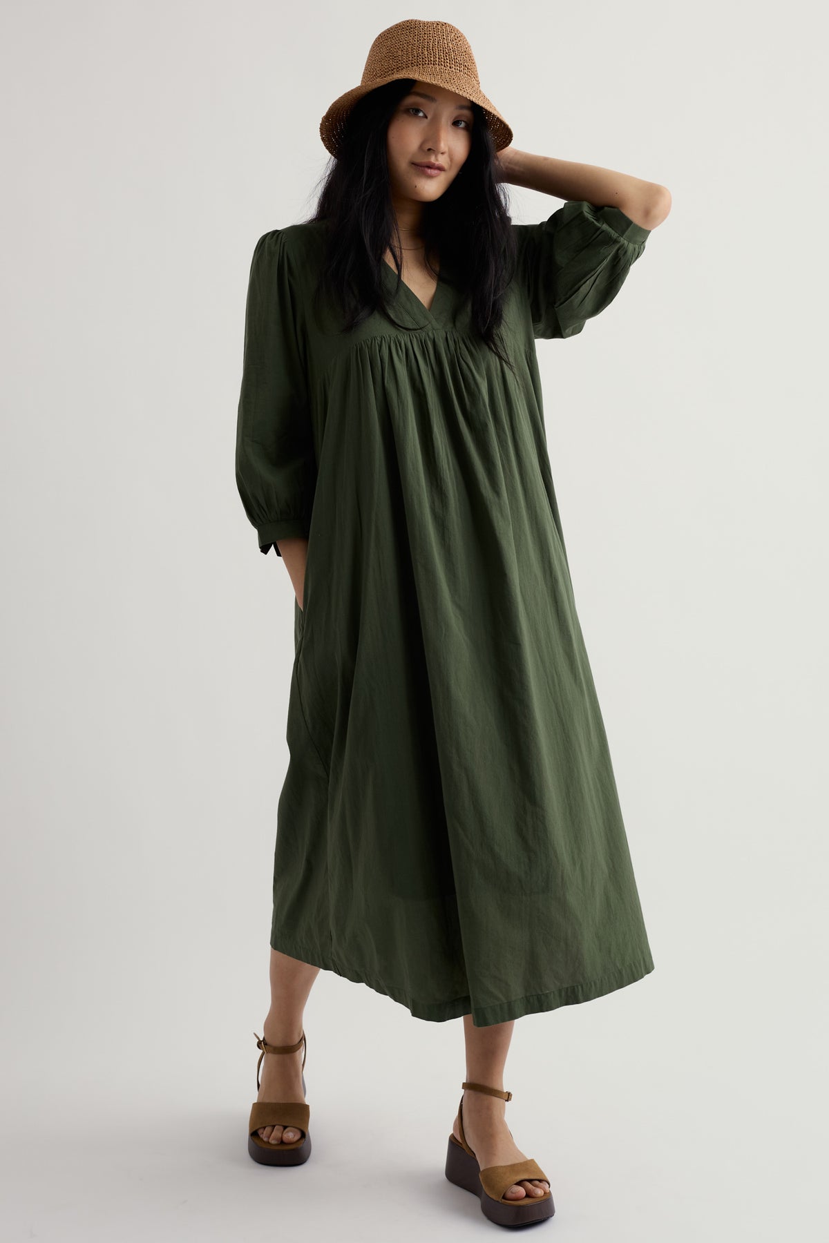 Kaftankleid in Erdtönen aus GOTS-zertifiziertem Bio-Baumwoll-Voile